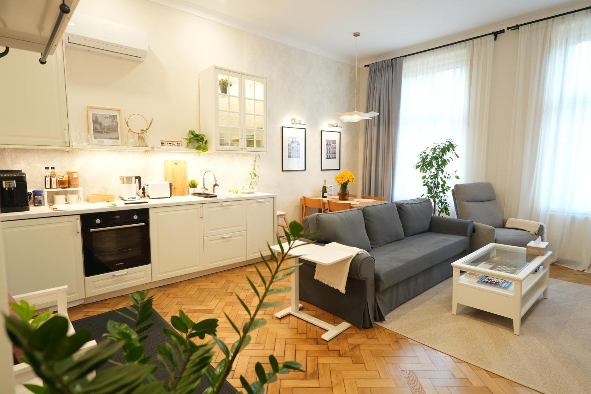 Apartment In Historic Center, Quiet Area, Ac Sibiu Exterior photo